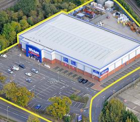 Bicester, Wickes Store